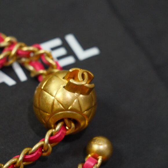 Chanel Quilted Lambskin Mini Square Flap with Pearl Crush Fuchsia Pink NWOT - Picture 11 of 16